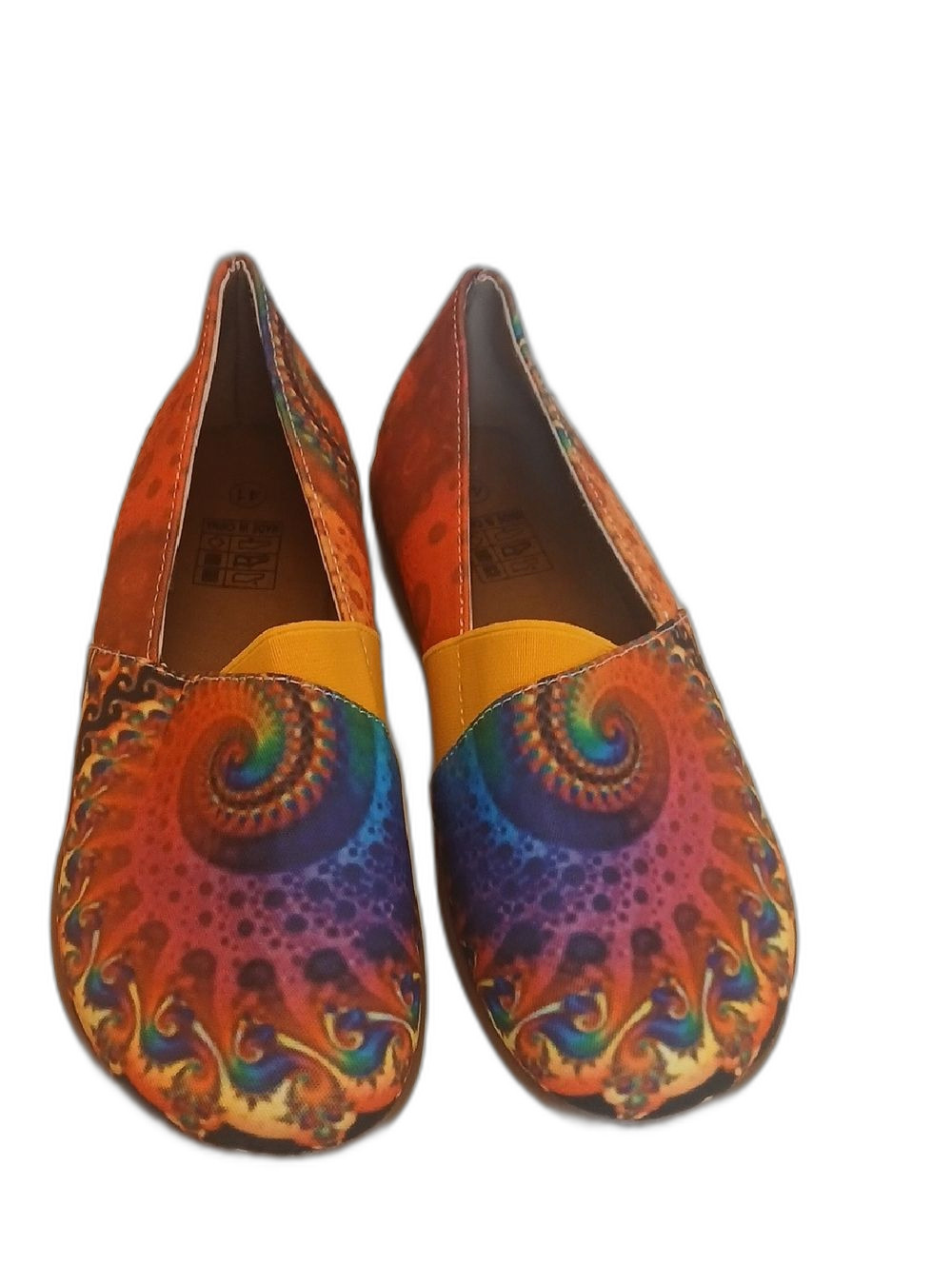 Women's Multicolor Spiral Print Slip-On Flats with Yellow Elastic